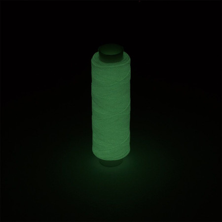 Люминесцентные нитки (светящиеся в темноте) GAMMA 1 шт 200 я 183 м №3 салатовый GDT-150/2-3